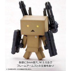 Yotsubato! figurine Plastic Model Kit Danboard 13 cm | 4934054074006