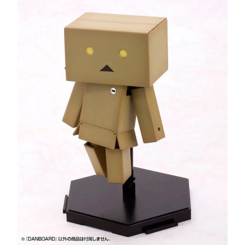 Yotsubato! figurine Plastic Model Kit Danboard 13 cm | 4934054074006