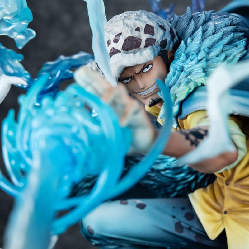 One Piece statuette PVC Portrait Of Pirates WA-MAXIMUM Trafalgar Law The Surgeon of Death Awaken Ver. 27 cm | 4535123716607
