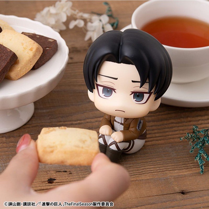 Attack on Titan statuette PVC Look Up Levi 11 cm | 4535123845062
