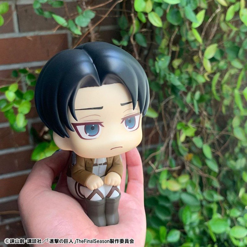 Attack on Titan statuette PVC Look Up Levi 11 cm | 4535123845062