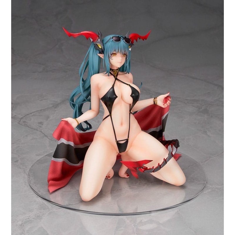 Azur Lane PVC Statue 1/7 Regensburg Dark Dragon and the Coast of Light Ver. 16 cm | 4560228207859