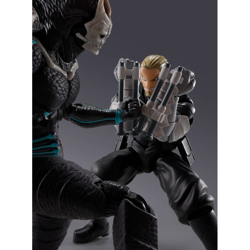 Kaiju No. 8 S.H.Figuarts Action Figure Isao Shinomiya 17 cm | 4573102686657