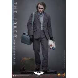 The Dark Knight figurine DX 1/6 The Joker (Bank Robber Version) 30 cm | 4895228622594