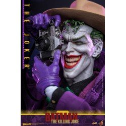 Batman: The Killing Joke figurine 1/6 The Joker 31 cm | 4895228622969