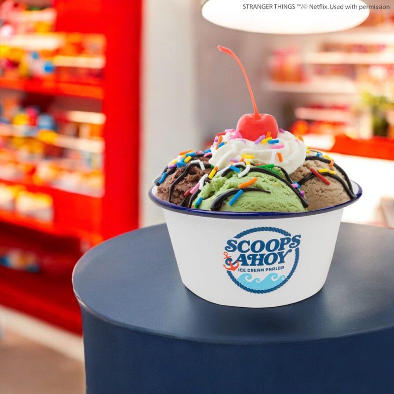 Stranger Things Bol à glace avec chapeau de marin Scoops Ahoy | 4895205617704