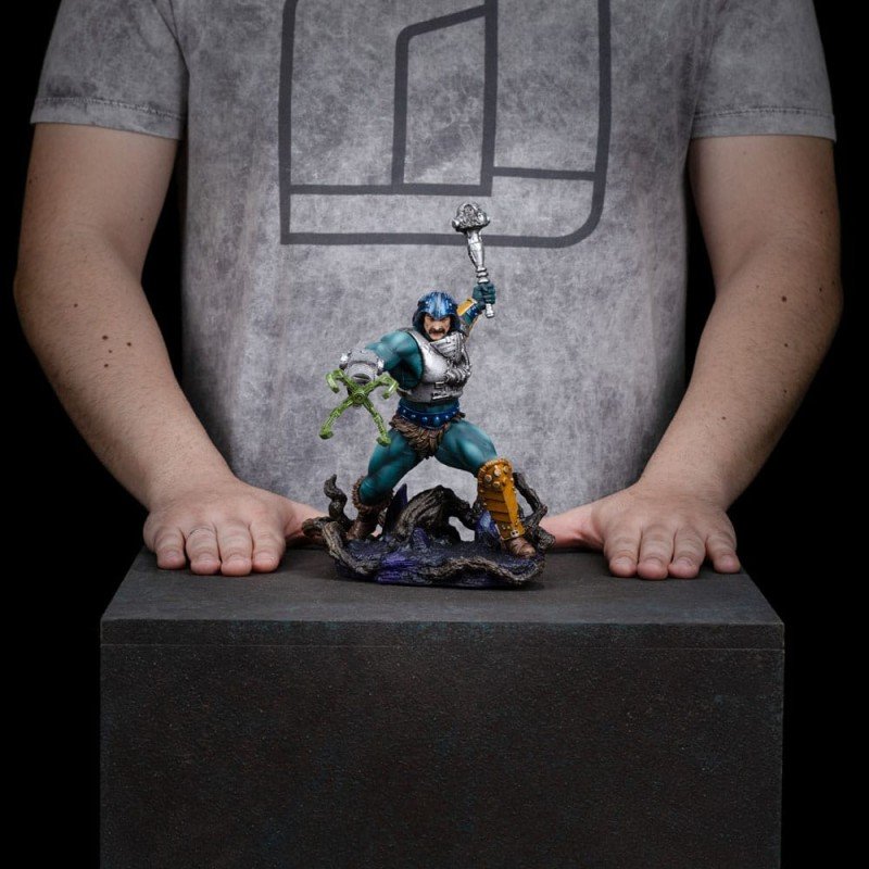 Masters of the Universe statuette 1/10 Art Scale Serpent Claw Man-at-Arms heo Exclusice 23 cm | 0618231956159