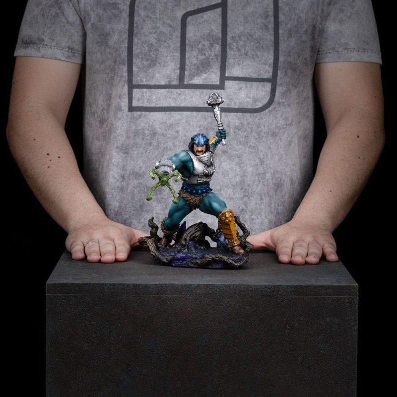 Masters of the Universe statuette 1/10 Art Scale Serpent Claw Man-at-Arms heo Exclusice 23 cm | 0618231956159
