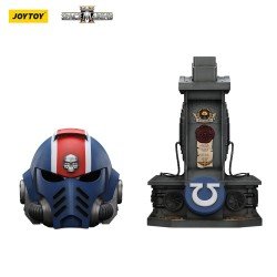 Warhammer 40,000: Space Marine 2 replique Ultramarines Lieutenant Titus casque avec présentoir 44 cm | 6927054401697