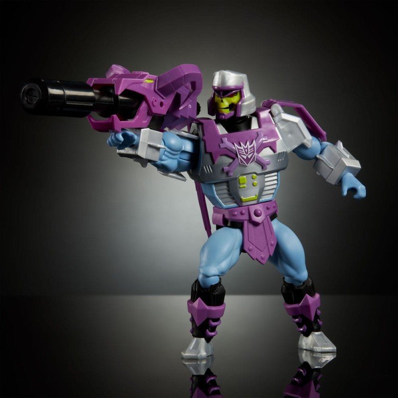 Masters of the Universe x Transformers figurine Megatron Armor Skeletor heo European Exclusive 14 cm | 0194735321575