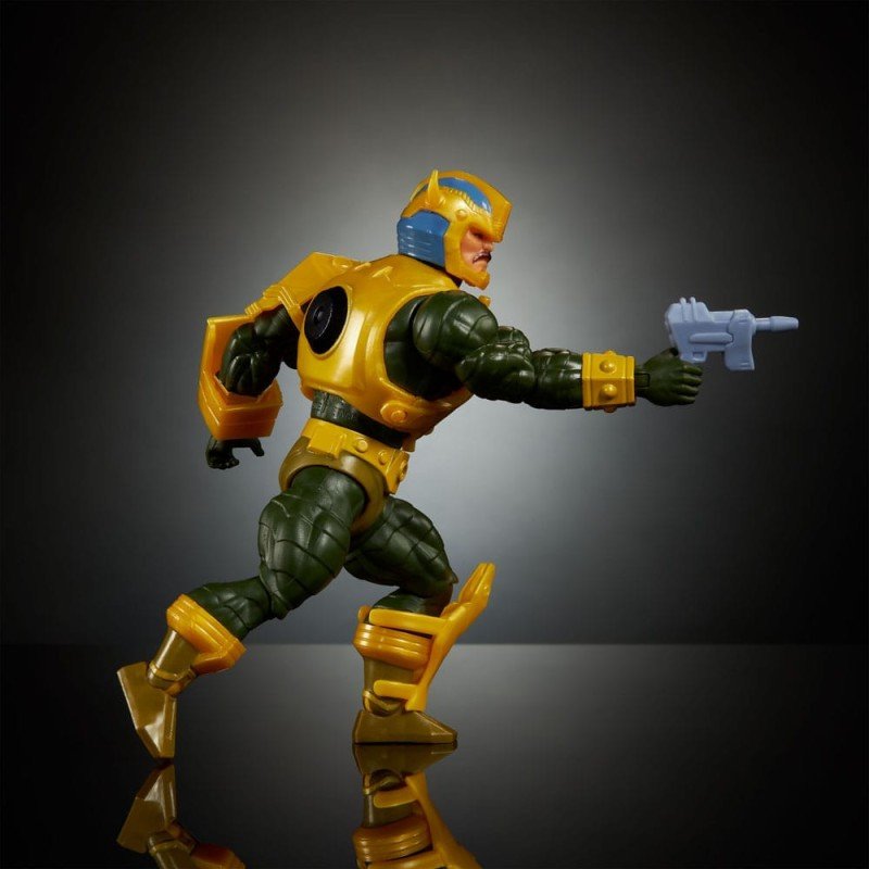 Masters of the Universe x Transformers figurine Bumblebee Armor Man-At-Arms heo European Exclusive 14 cm | 0194735321599