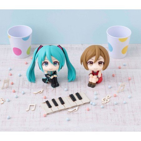 Character Vocal Series statuette PVC Look Up Hatsune Miku & Meiko Set (with gift) 11 cm | 4535123846403