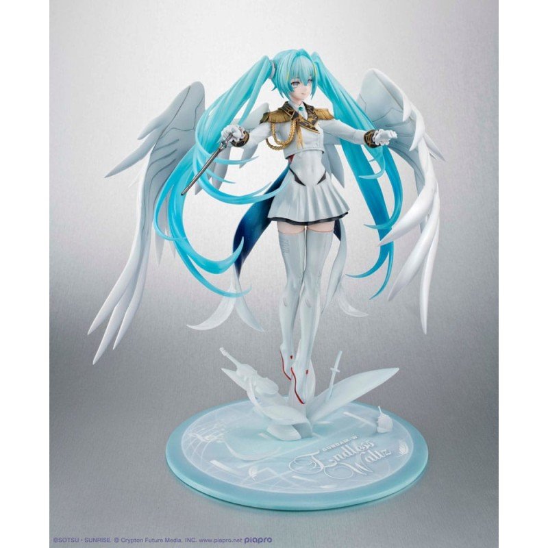 Mobile Suit Gundam x Hatsune Miku statuette PVC Lucrea Hatsune Miku x Wing Gundam Zero EW 45th Anniversary 27 cm | 4535123846656