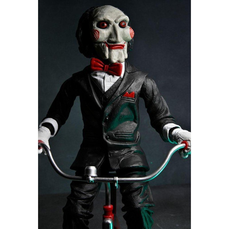 Saw figurine sonore Billy with Tricycle 30 cm | 0634482606070