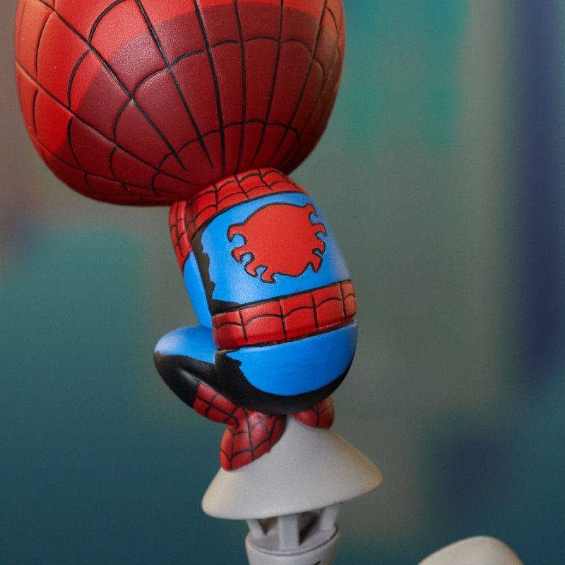 Marvel Animated statuette Spider-Man on Chimney 15 cm | 0699788853580