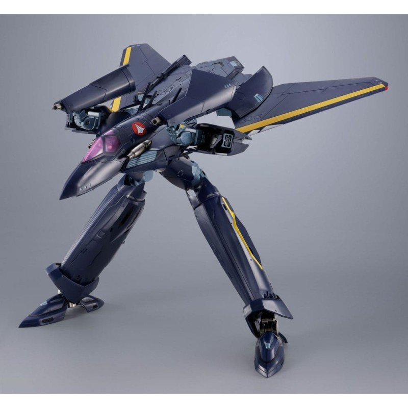 Macross 7 figurine DX Chogokin VF-17S Nightmare Stealthvalkyrie (Gamlin Kizaki use) 25 cm | 4573102692672