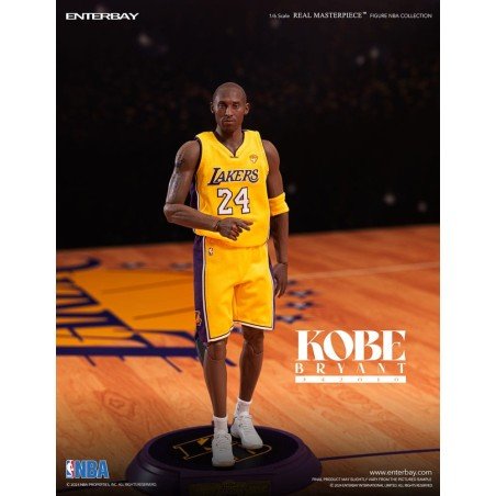 NBA Collection Real Masterpiece Actionfigur 1/6 Kobe Bryant 242010 Limited Edtition 30 cm | 4897020281016