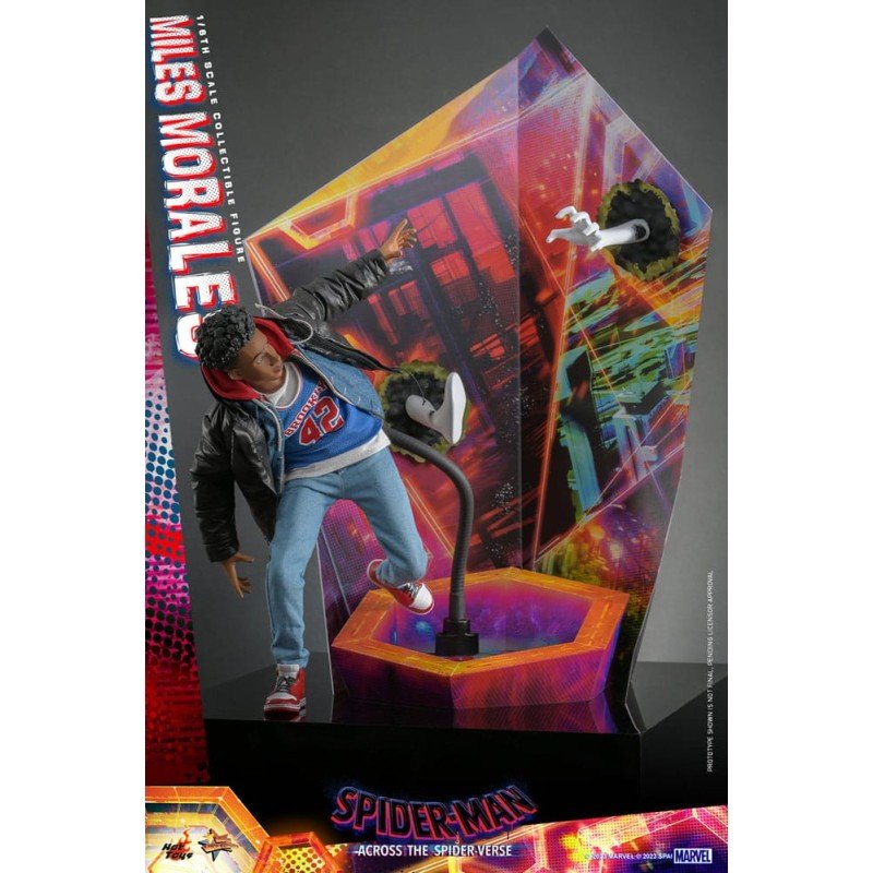 Spider-Man: Across the Spider-Verse Movie Masterpiece Action Figure 1/6 Miles Morales 29 cm | 0000000912372