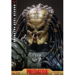 Alien vs. Predator Comic Masterpiece Action Figure 1/6 Broken Tusk Predator 35 cm | 4895228623423