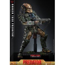Alien vs. Predator Comic Masterpiece Action Figure 1/6 Broken Tusk Predator 35 cm | 4895228623423