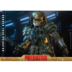Alien vs. Predator Comic Masterpiece Action Figure 1/6 Broken Tusk Predator 35 cm | 4895228623423