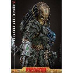 Alien vs. Predator Comic Masterpiece Action Figure 1/6 Broken Tusk Predator 35 cm | 4895228623423