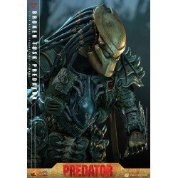 Alien vs. Predator Comic Masterpiece Action Figure 1/6 Broken Tusk Predator 35 cm | 4895228623423