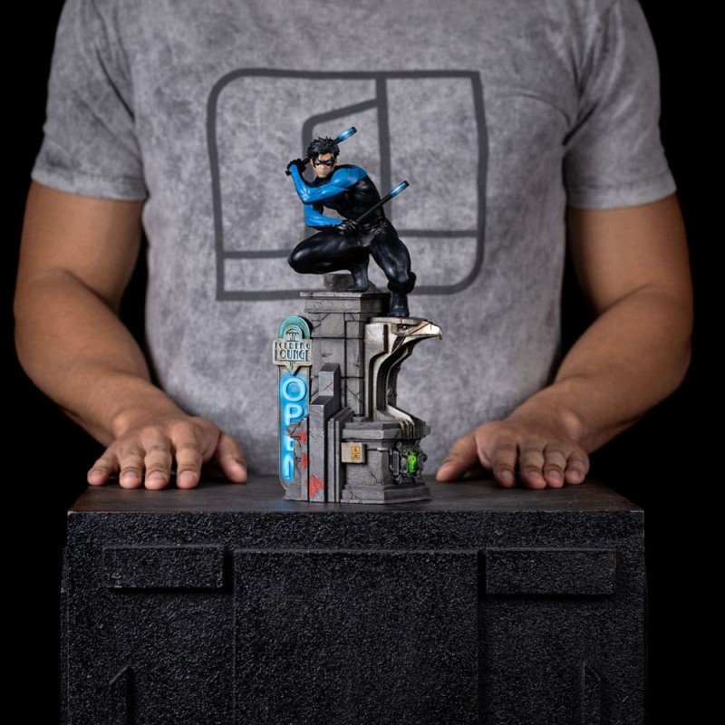 DC Comics Art Scale Statue 1/10 Nightwing 27 cm | 0042882333982