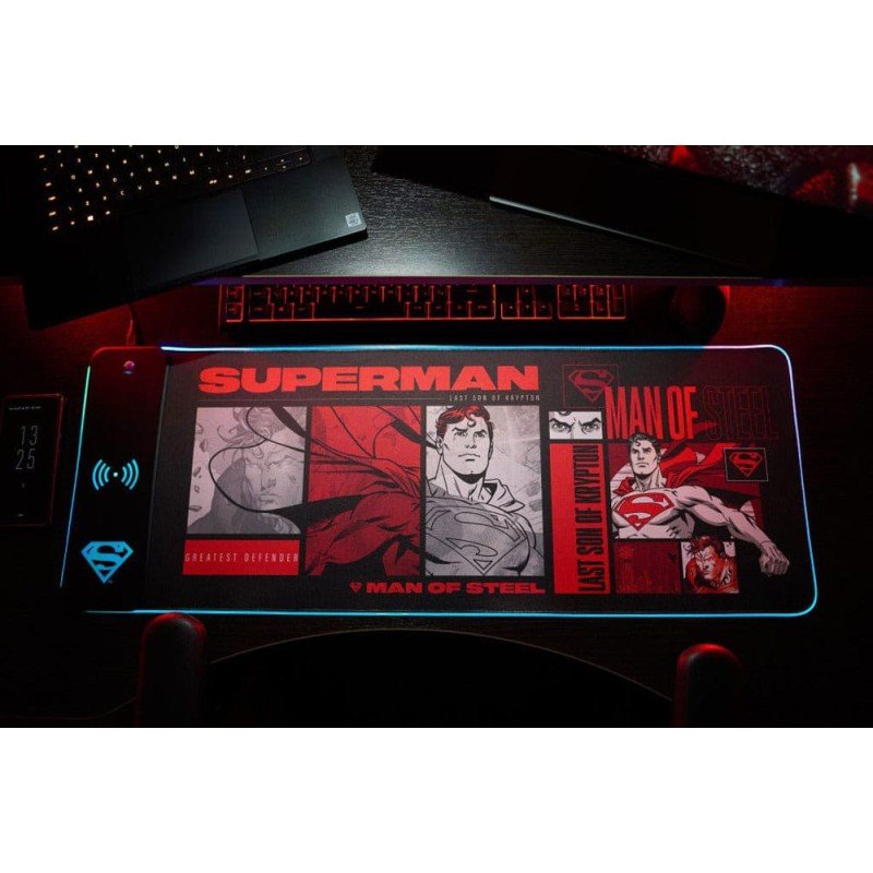 DC Comics tapis de souris avec chargeur mobile Superman | 5056280461524