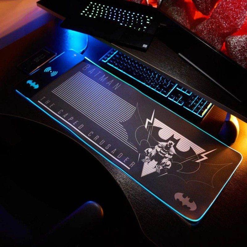 DC Comics tapis de souris avec chargeur mobile Batman | 5056280461531