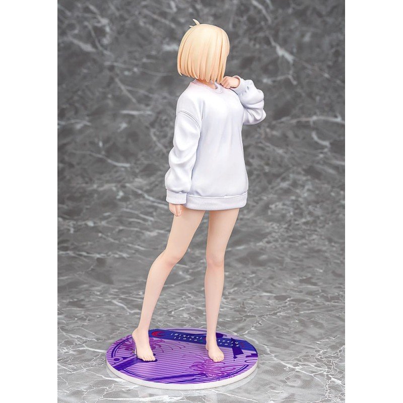 Lycoris Recoil statuette PVC 1/7 Chisato Nishikigi: Oversized Sweatshirt Ver. 25 cm | 4580678969107
