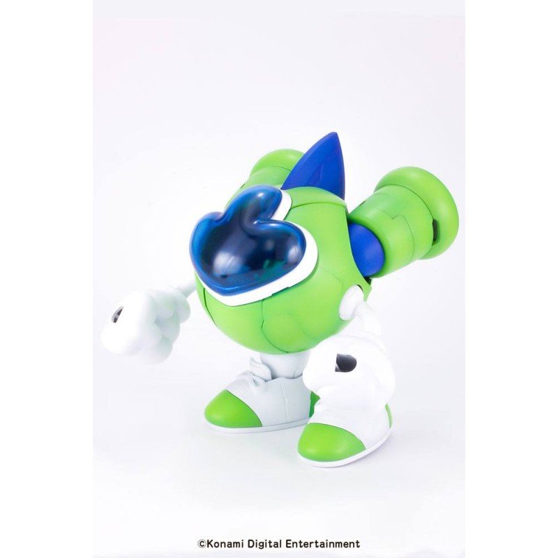 TwinBee Rainbow Bell Adventure Plastic Model Kit Gwinbee 10 cm | 4582362382483