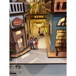 Paris maquette Book Nook Tiny Adventures 23 cm | 4043529005398