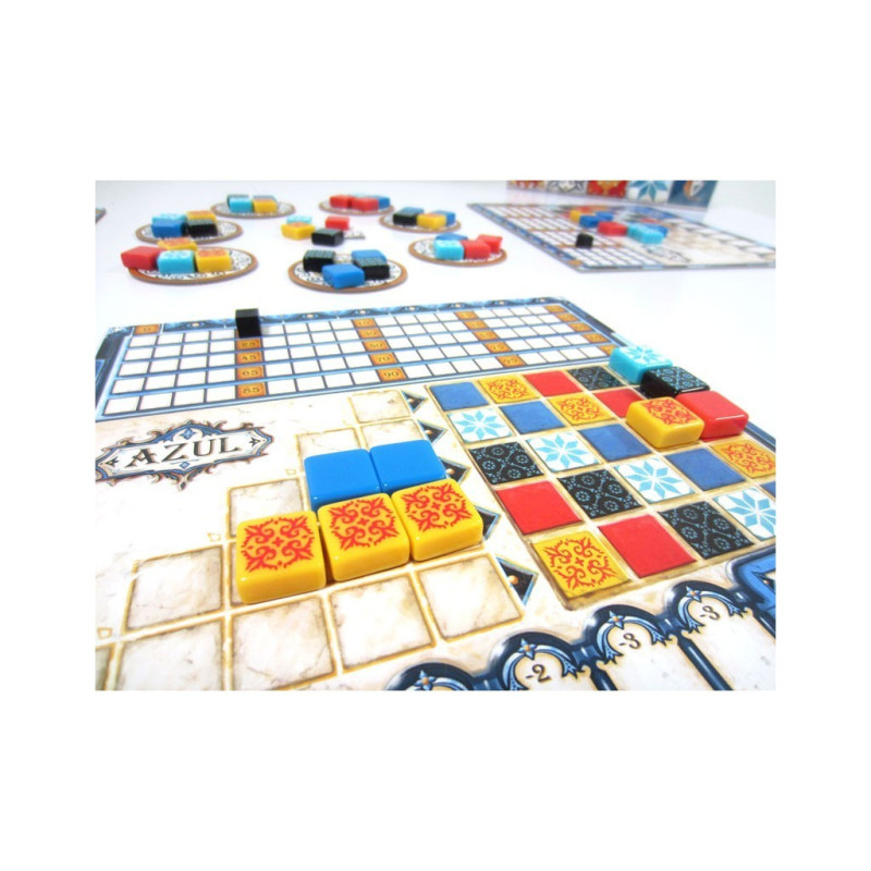 jeu : Azul
éditeur : Plan B Games
version française