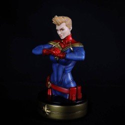 Captain Marvel buste Captain Marvel 20 cm