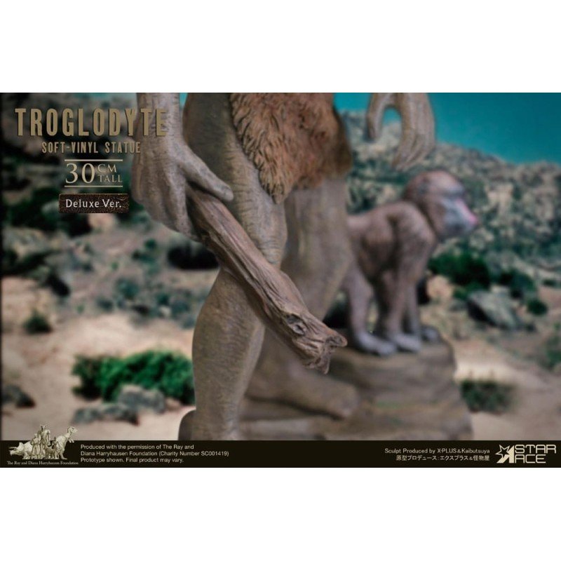 Bubo the Mechanical Owl Soft Vinyl Statue Troglodyte Deluxe Version 30 cm | 4897057886659