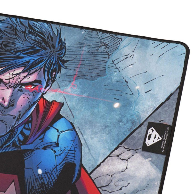 Superman XXL Desk Mat Version 1 | 3701221701390