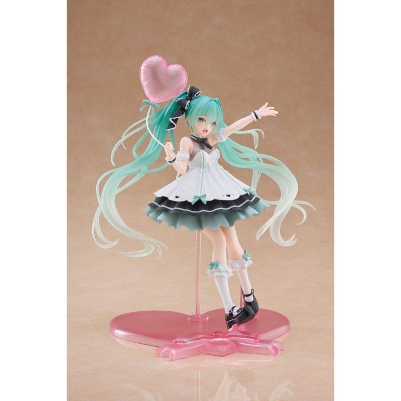 Hatsune Miku AMP+ PVC Statue Statue Hatsune Miku Birthday 2025 Party Ver. 21 cm | 0840342403837