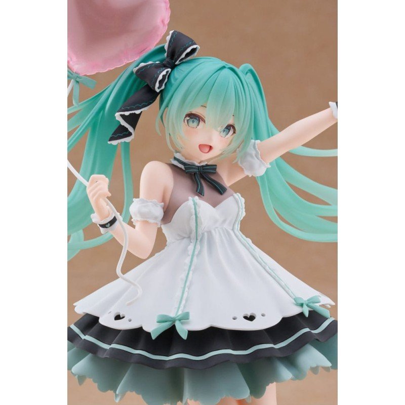 Hatsune Miku AMP+ PVC Statue Statue Hatsune Miku Birthday 2025 Party Ver. 21 cm | 0840342403837