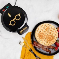 Harry Potter Waffle Maker Glasses and Lightning Bolt 