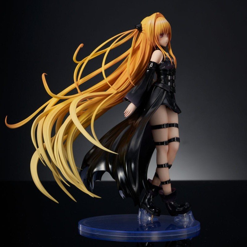 To Love-Ru Darkness PVC Statue 1/6 Golden Darkness Black Trance Version 20 cm | 4589642715016