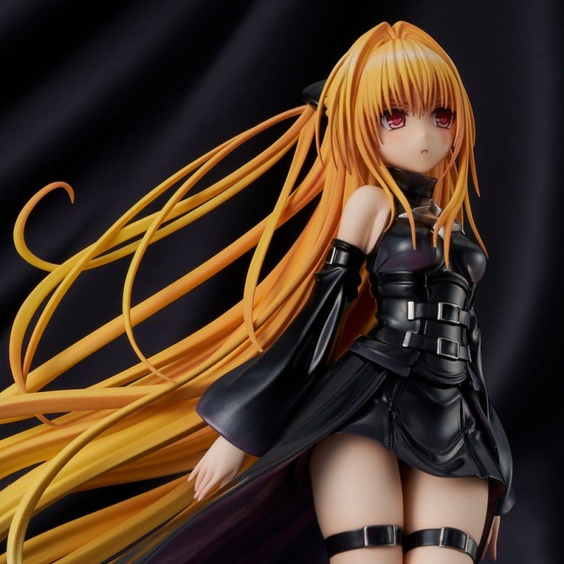 To Love-Ru Darkness PVC Statue 1/6 Golden Darkness Black Trance Version 20 cm | 4589642715016