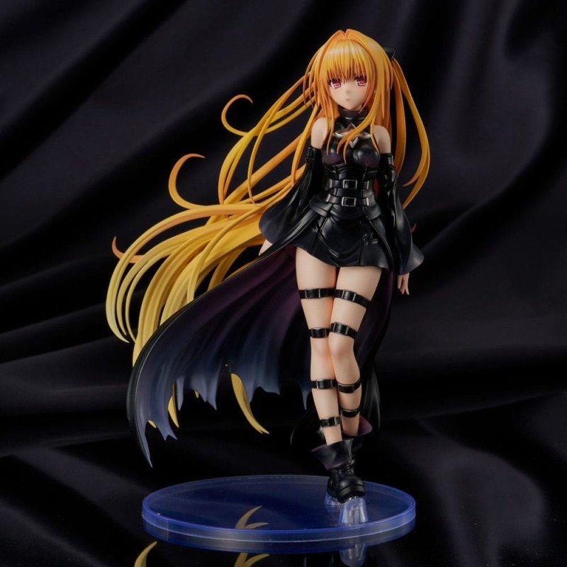 To Love-Ru Darkness PVC Statue 1/6 Golden Darkness Black Trance Version 20 cm | 4589642715016
