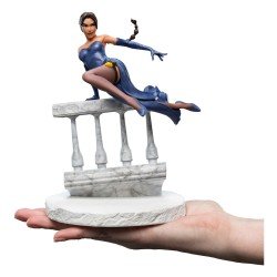 Tomb Raider statuette Lara Croft: A Deal at the Opera 17 cm | 9420024748367