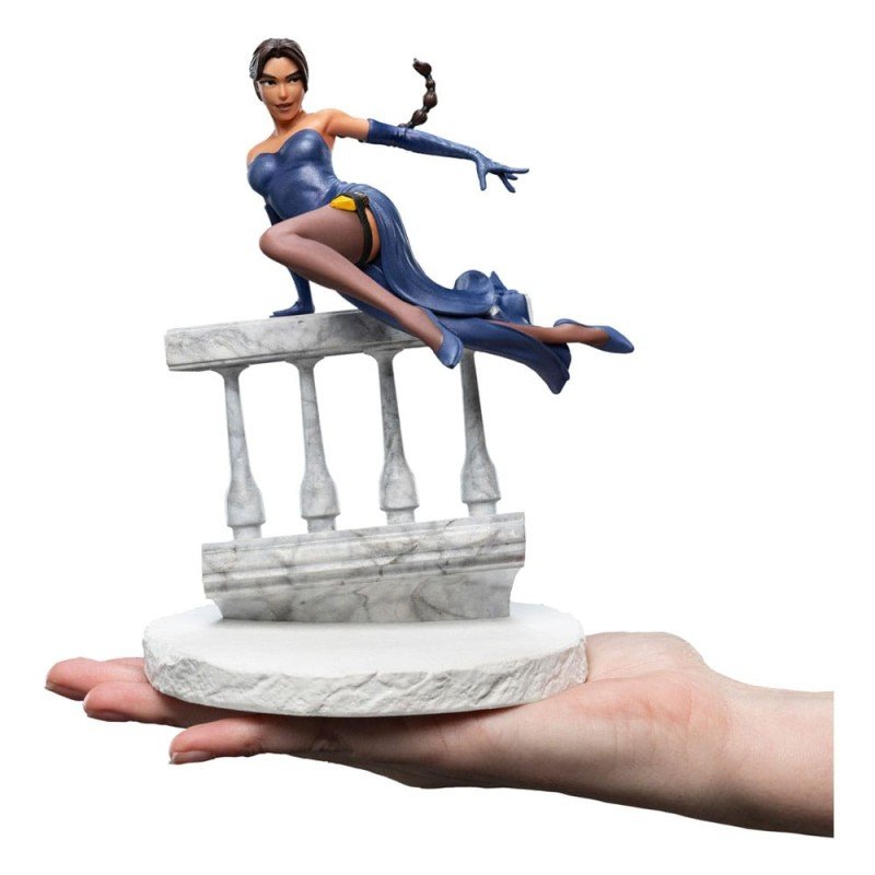 Tomb Raider statuette Lara Croft: A Deal at the Opera 17 cm | 9420024748367