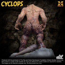 Cyclops figurine Plastic Model Kit 1/72 Renewal Package 23 cm