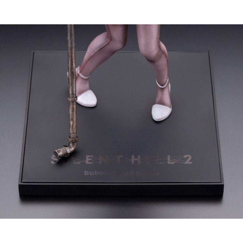 Silent Hill 2 Oshi Works Statue Bubble Head Nurse 22 cm | 4934054079766