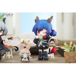 Arknights Would You Like A Dessert? Mini Series PVC Statue Ch'en 11 cm  