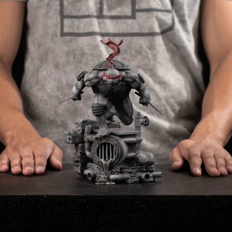 Teenage Mutant Ninja Turtles Art Scale Statue 1/10 Raphael Black and White Variant 26 cm heo exclusive | 0618231957330