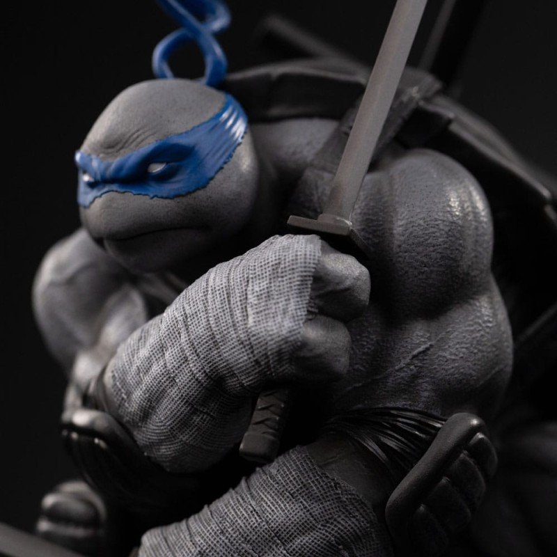 Tortues Ninja statuette 1/10 Art Scale Leonardo Black and White Variant 26 cm heo exclusive | 0618231957354